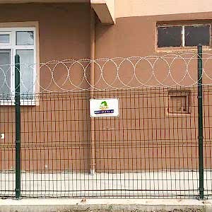 düzlemsel jiletli tel uygulaması