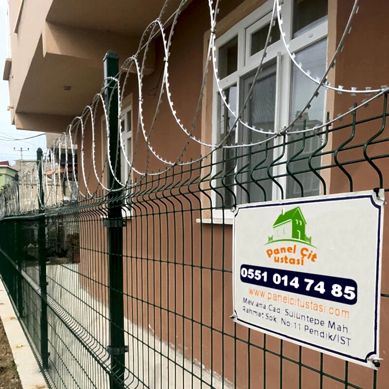 Duvar üstü çit uygulaması